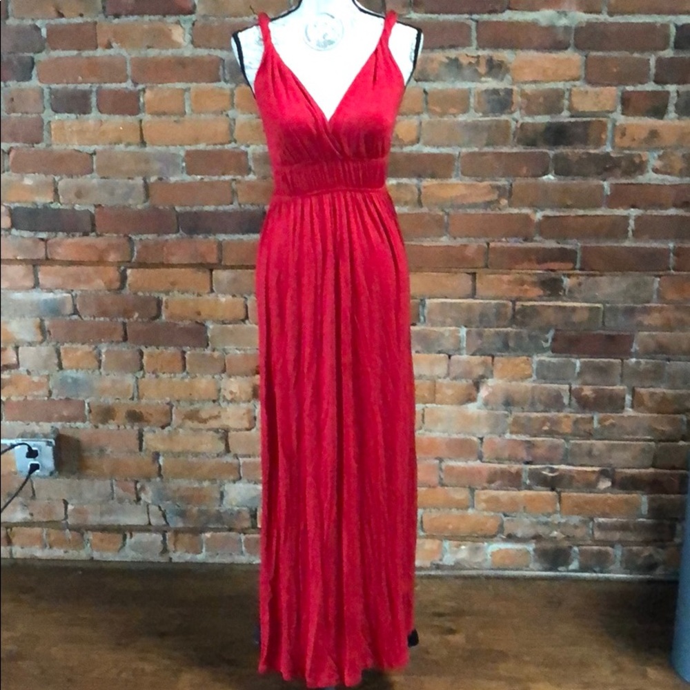 Red maxi dress medium NWOT